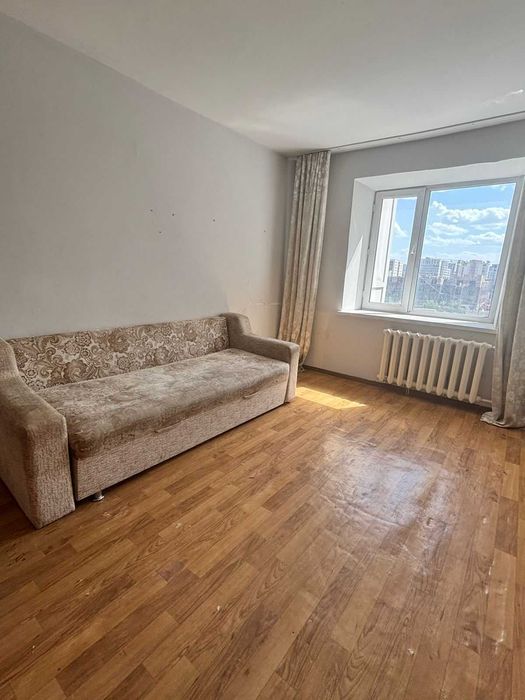 Продам 2 комнатную квартиру