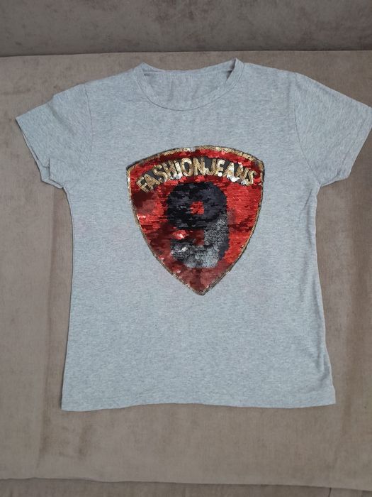 Рубашки/футболки/кофточки/майки на девочку