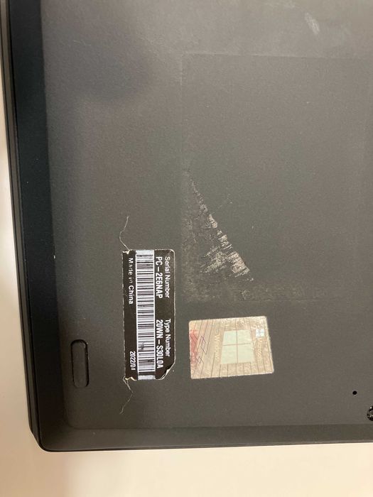 ThinkPad T14s Gen 2i 14”, Core(TM) i7 11th Gen, 16 GB RAM, 1 TB