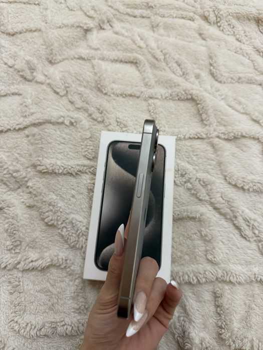 Продам iPhone 15PRO 128гб