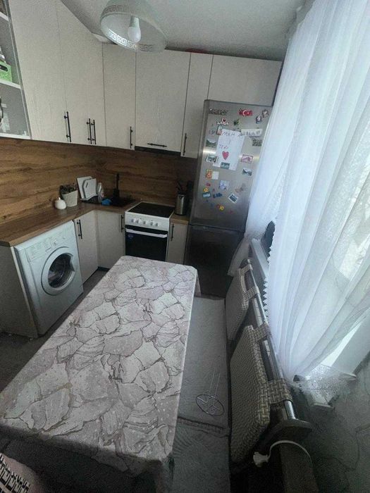 Продам 4-х комн. по ул. Ауэзова, 21