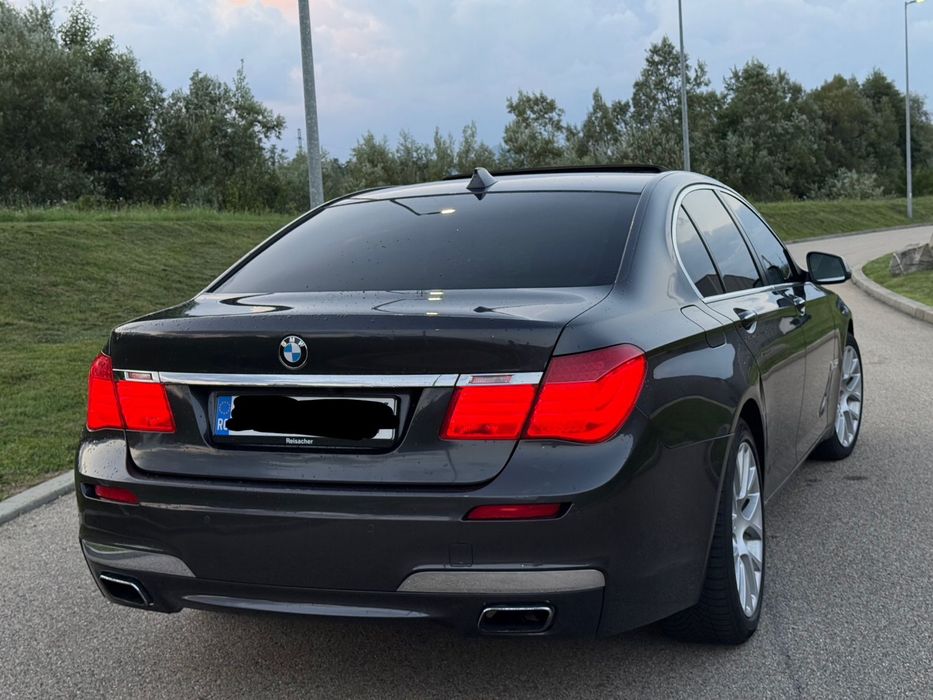 Bmw 750li 2011 M pak trapa 4 butoane led
