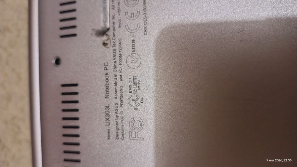 Vând laptop asus ux303l