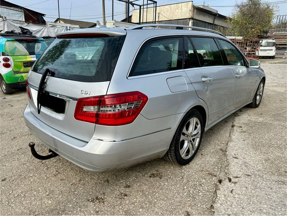 Mercedes E220CDI W212 2011г Мерцедес Е220ЦДИ 170кс