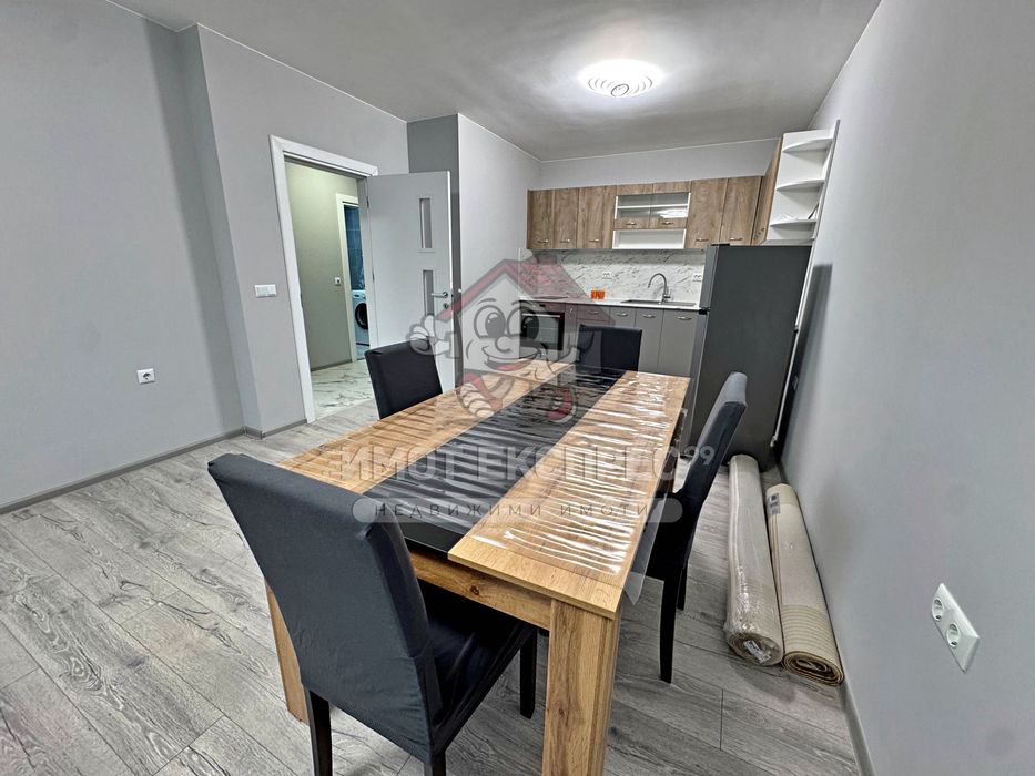 Дава се под наем Двустаен апартамент в Асеновград - 60 кв.м за 398.82 € - Снимка #2