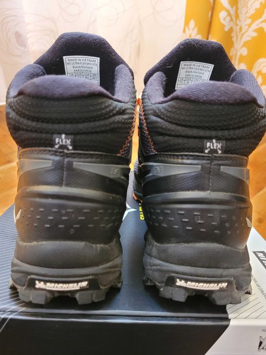 Обувки Salewa Ultra Flex
