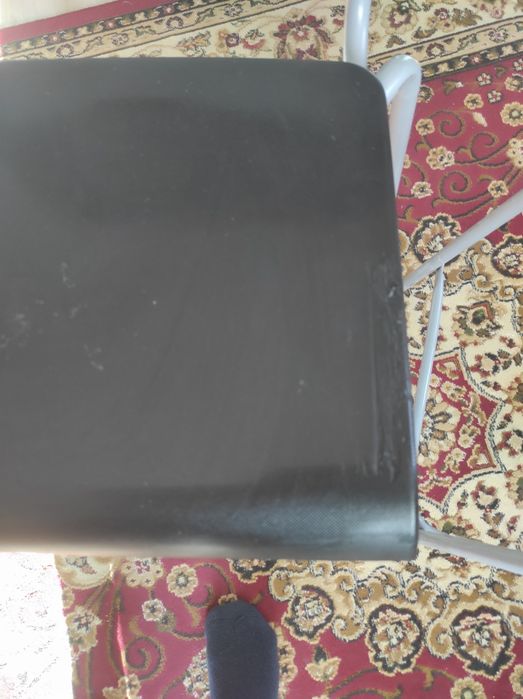 Барные  стулья  .