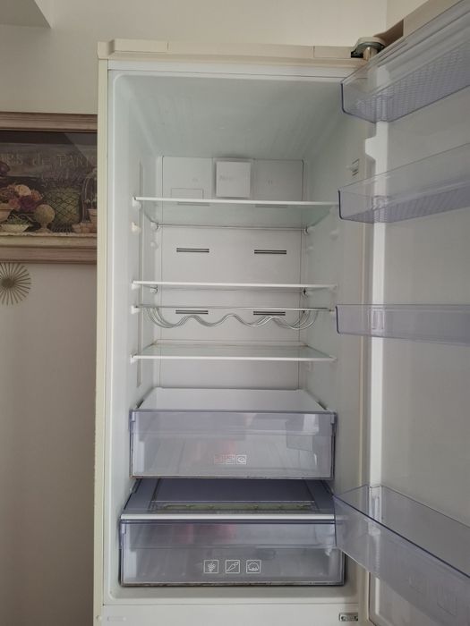 Frigider Beko Neo Frost