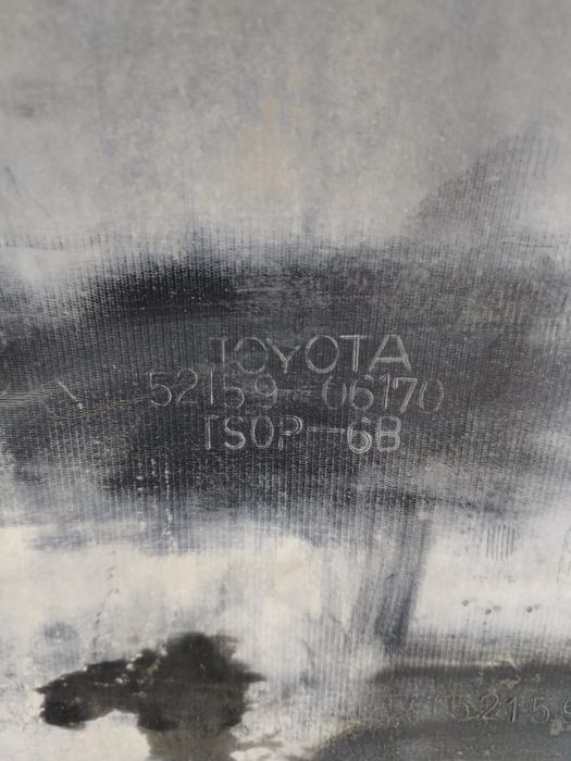 Продаю бампер камри 40