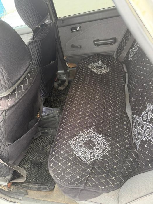 Продам мазда легенда