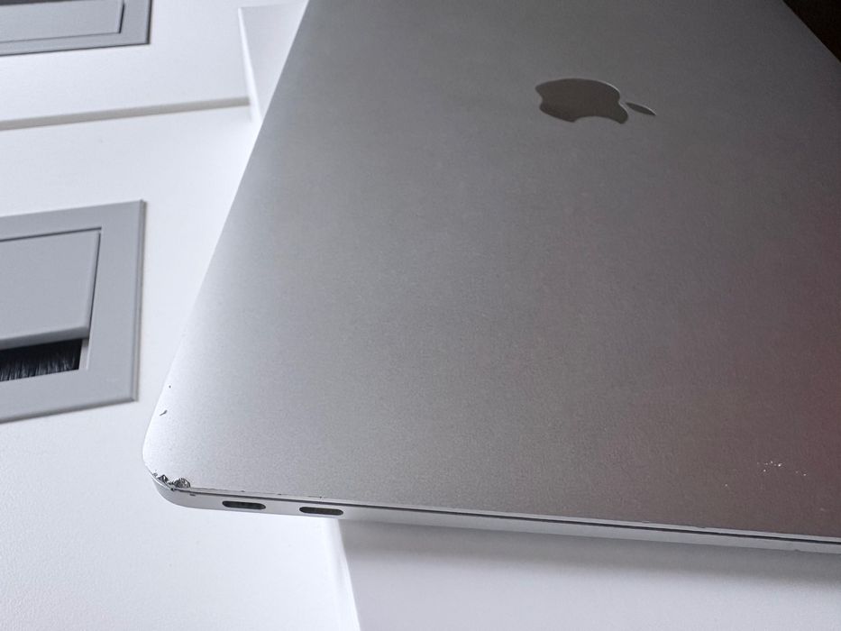macbook air m1 • Anunturi gratuite • OLX.ro