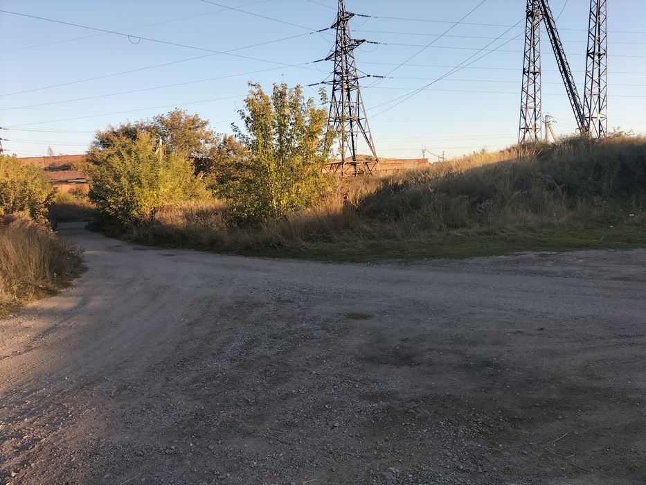 Продам длинный двухэтажный гараж