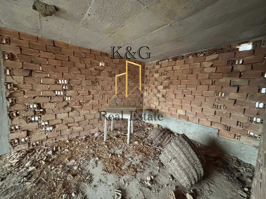 Продава се Къща в с. Благоево, Област Разград - 102 кв.м за 125 €/кв.м - Снимка #2