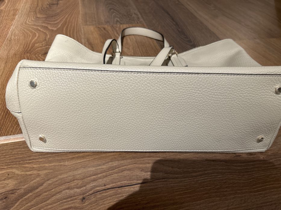 Vand poseta Cocinnelle bej