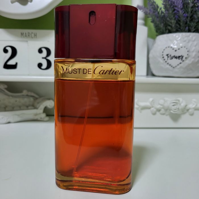 Parfum Must de Cartier