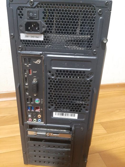 Компьютер процессор