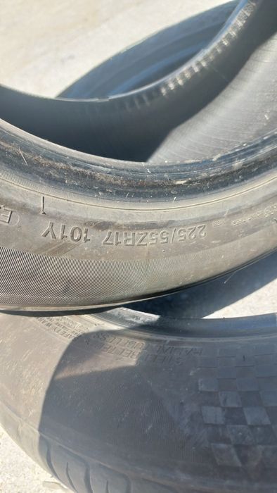 Гуми- 225 55 ZR 17