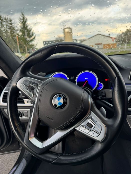 BMW 7 Series 2019