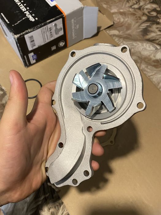 Водна помпа за vw golf mk2