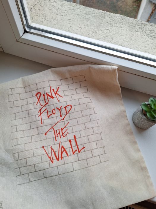 GO.BAGS × Pink Floyd