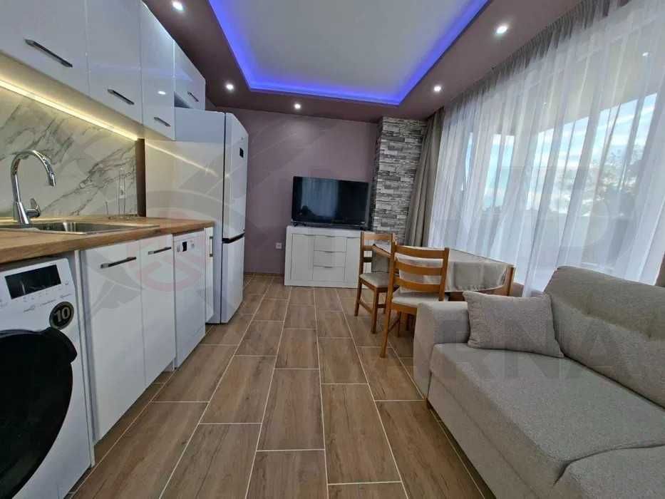 Дава се под наем двустаен апартамент с паркомясто в Левски!  21894822