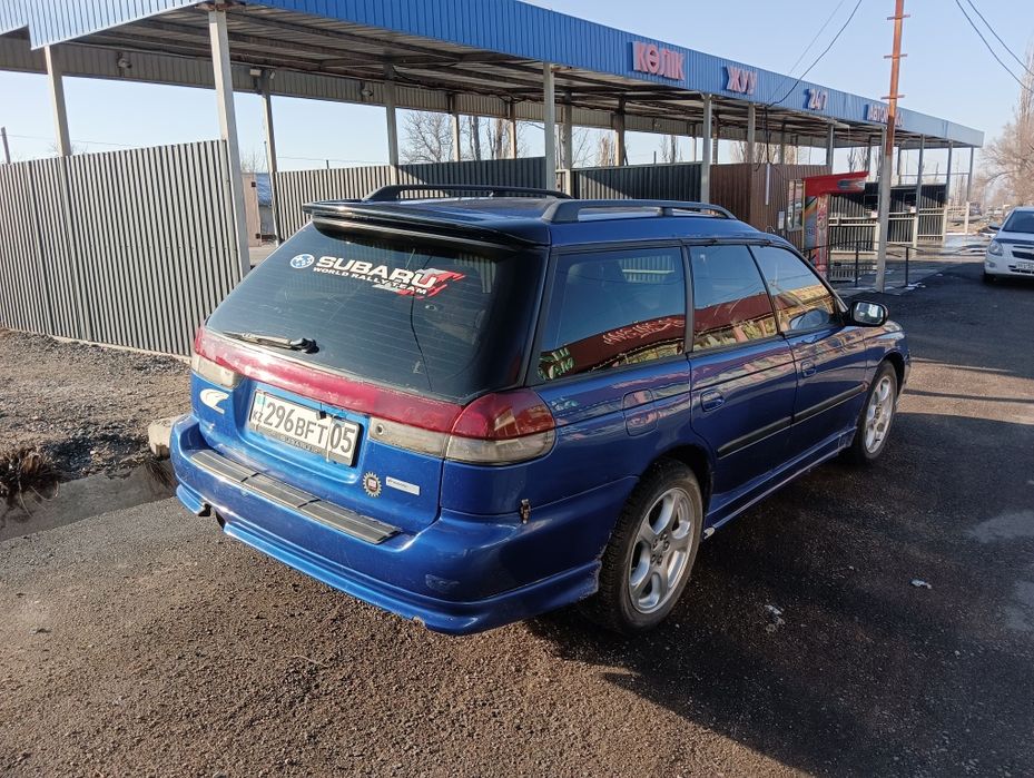 Субару легаси универсал