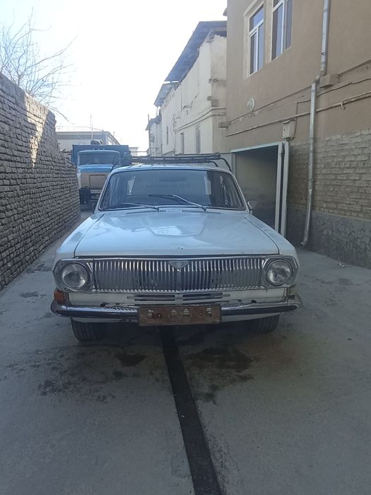 Sotiladi Volga 24