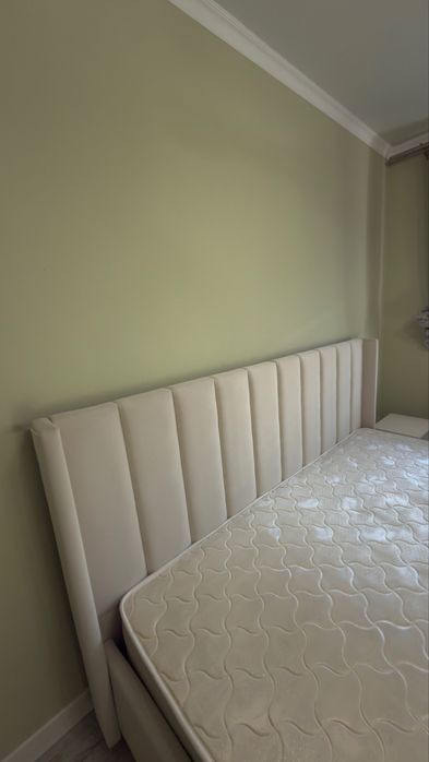 Кровать 2х2 почти новая