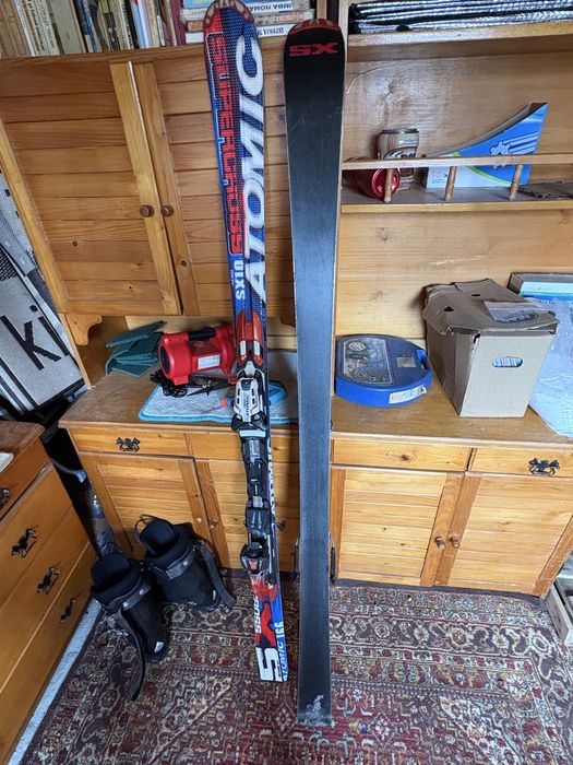 Vand schiuri Atomic & Fischer 167 cm