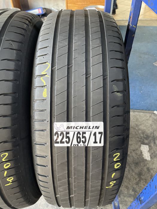 225/65/17 Michelin