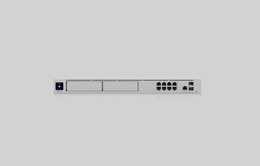 Ubiquiti UniFi Dream Machine Pro Max (UDM-Pro-Max) !Чисто нов, неизползван!