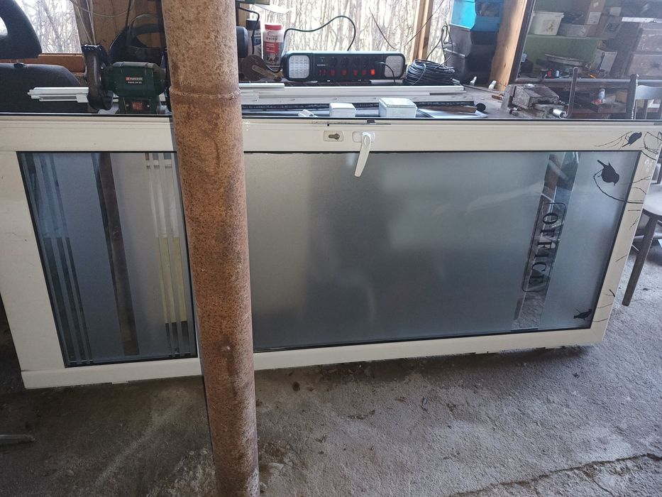 Врата с каса.                .