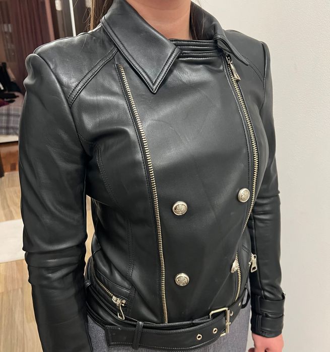 Дамско кожено яке Guess