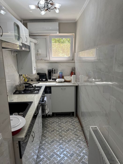 Apartament de vânzare – 2 camere, parter, complet renovat, gata de mutare!