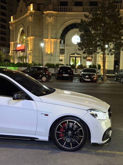 Mersedes w212 6.3 amg