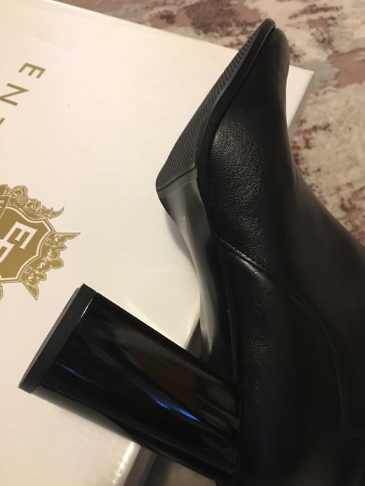 Cizme cu toc din piele naturala - NOI