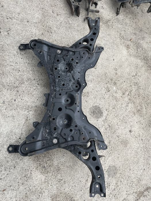 Мост / магаре Тойота Ц-ХР (most toyota C-HR)