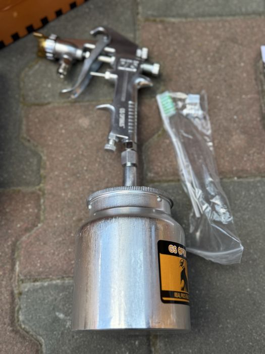 Pistol de vopsit