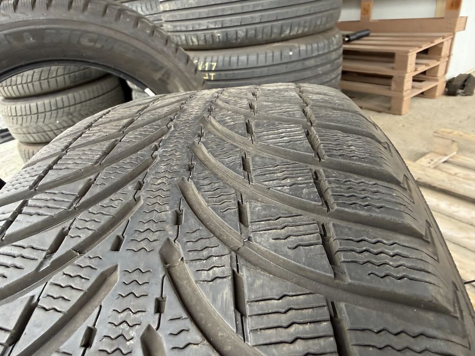 4бр. ОТЛИЧНИ Зимни Гуми С Борд 235/55R/19 **MICHELIN** DOT:0722- 7.0мм.+4.7мм.