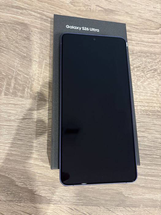 Продавам Samsung S26 ultra