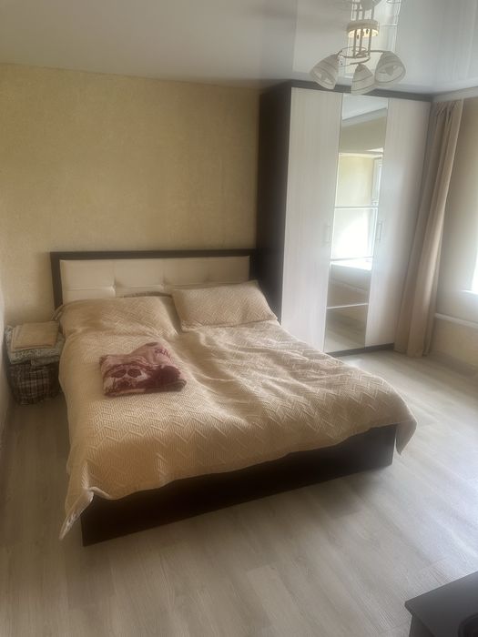 Курлыс ауылында  уй сатылады саудаласу бар