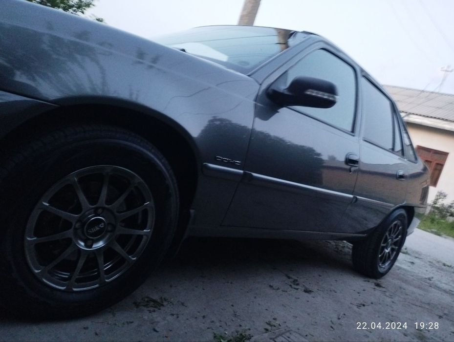 Срочно продам Слик 14 диска балон