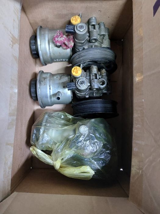 продам гур на тойота прадо