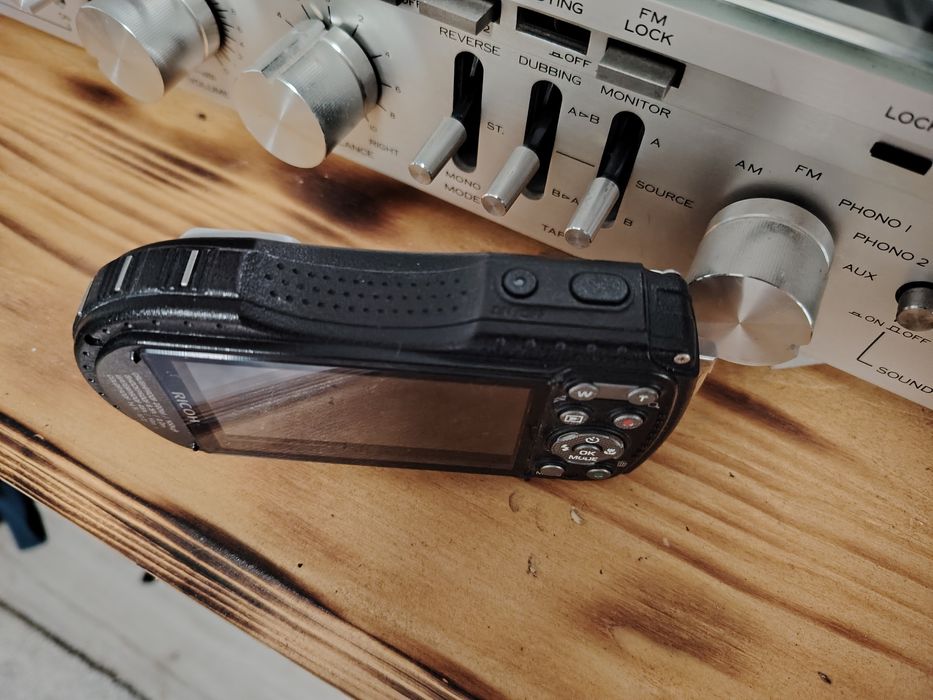 Aparat foto waterproof Ricoh WG-4