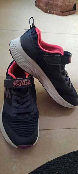 Sneakersi teniși adidași Skechers fete  nr 33