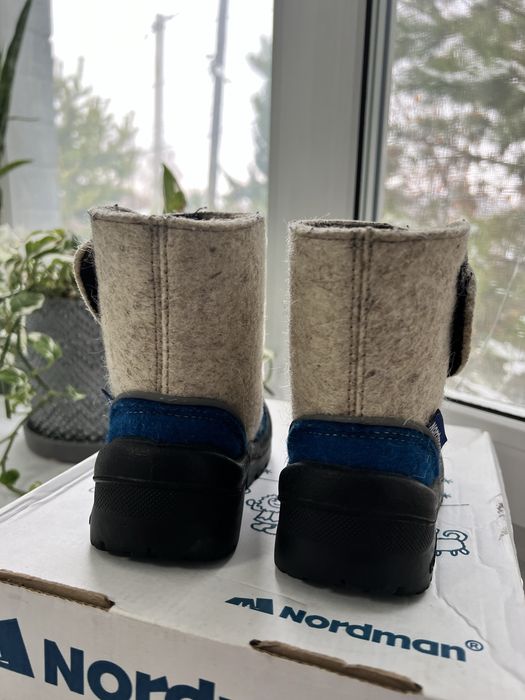 Продам валенки детские