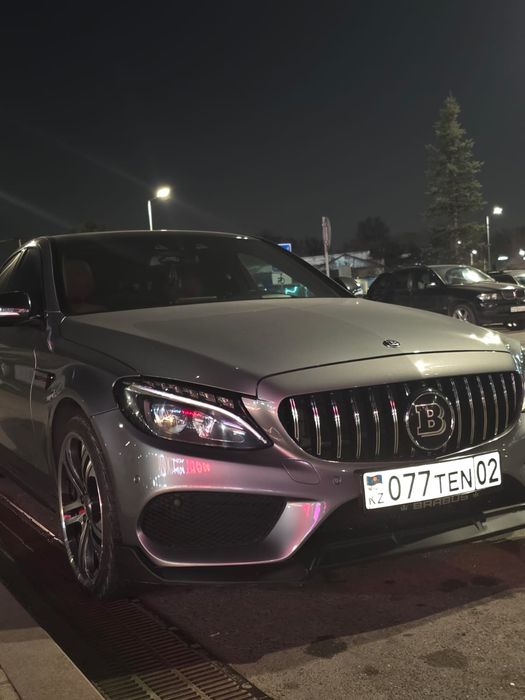 Машины мерседес БРАБУС