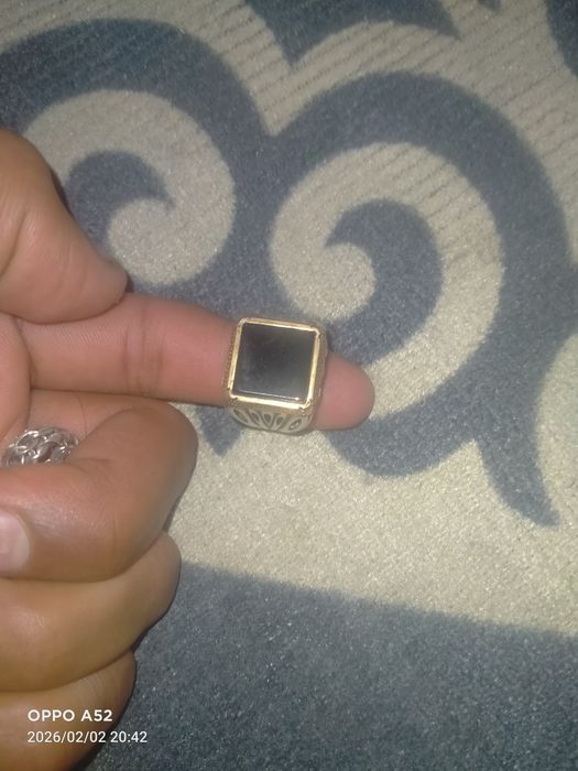 Продаётся кольцо мужское серебряное.