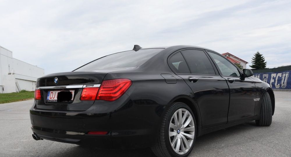 BMW 7 Series 2010 — imagine 2