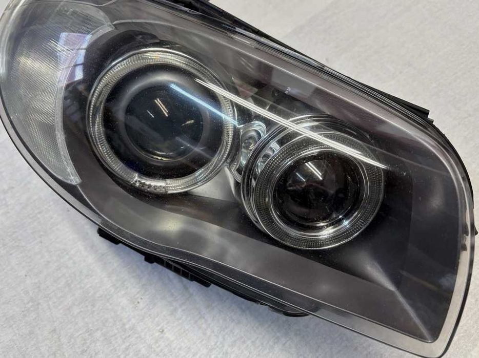 Far bixenon bi xenon BMW seria 1 E87 E82 E81 E88 LCI complet 2010
